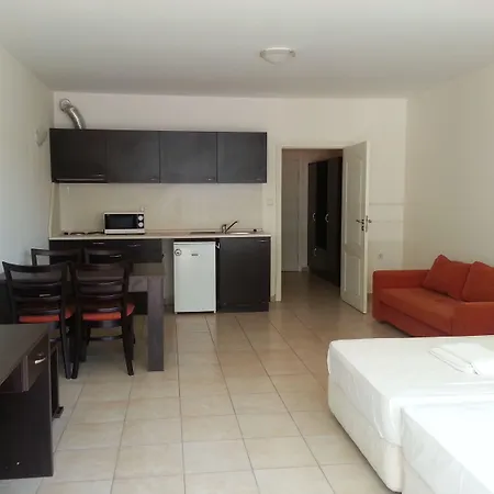 Menada Diamant * 阳光海滩