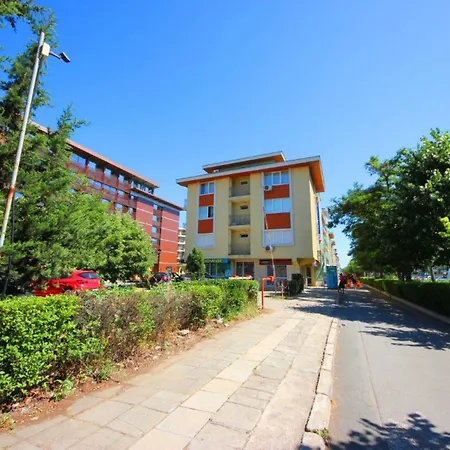 Menada Diamant Apartmán Sluneční pobřeží