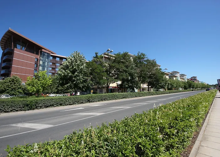 Menada Diamant Apartman Napospart